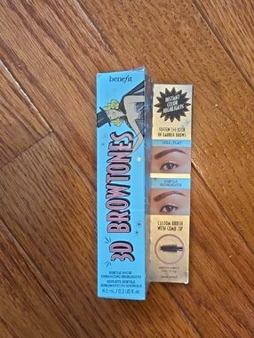 Benefit 3D Browtones Instant Color Highlights - Blue & Gold Box
